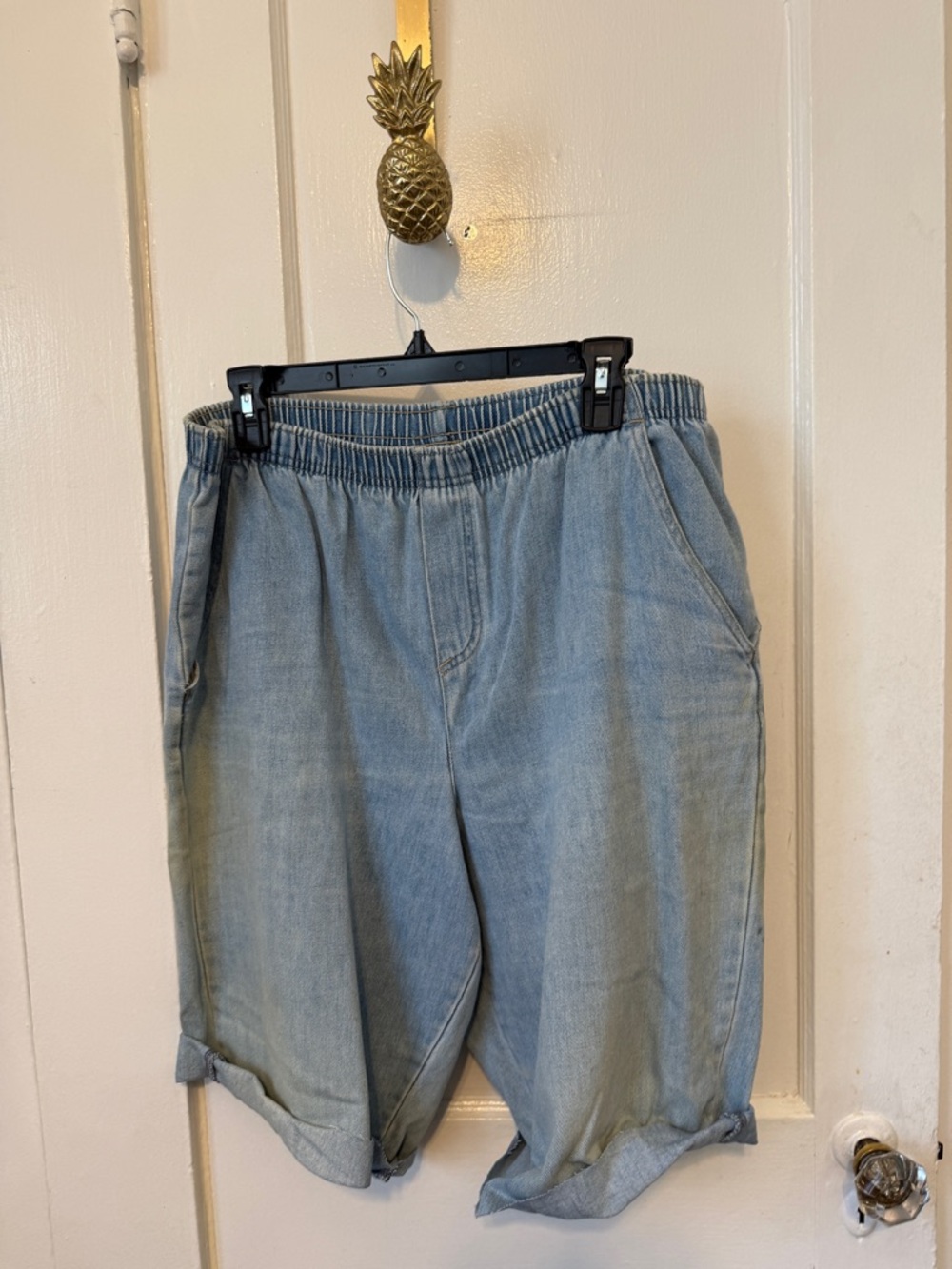 White Stag Light Blue Denim Elastic Waist women’s Shorts